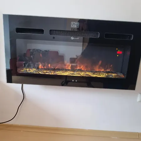 Mountain Paradise 4 - 1 Bedroom - Gondola, 100m Away - Washer *