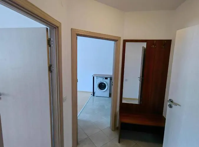 Mountain Paradise 4 - 1 Bedroom - Gondola, 100m Away - Washer 班斯科