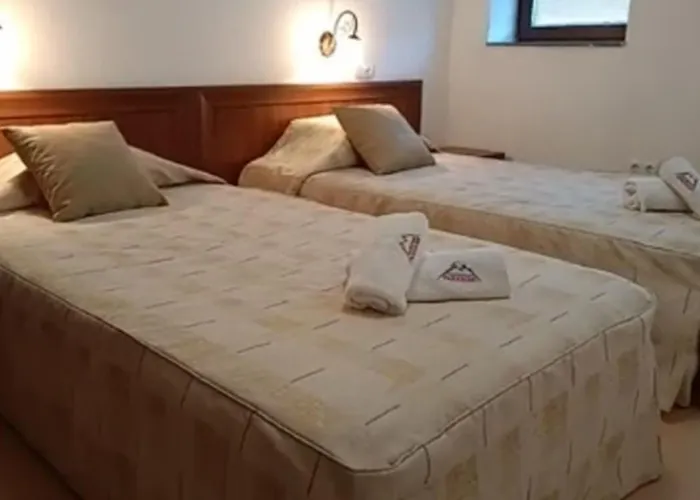 Mountain Paradise 4 - 1 Bedroom - Gondola, 100m Away - Washer * 班斯科