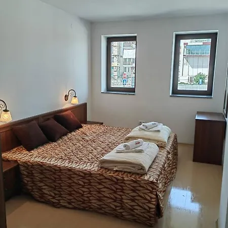 Apartment Gondola Paradise - 50m Away, 250mbps Wi-fi *