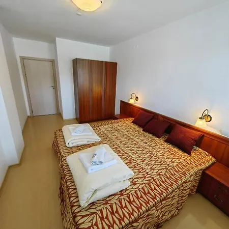 Mountain Paradise 4 - 1 Bedroom - Gondola, 100m Away - Washer