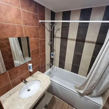 Mountain Paradise 4 - 1 Bedroom - Gondola, 100m Away - Washer Appartement *