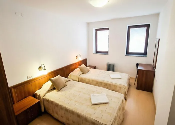 Mountain Paradise 4 - 1 Bedroom - Gondola, 100m Away - Washer Банско